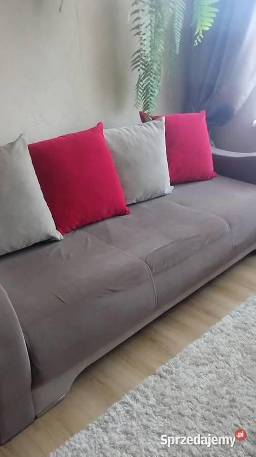 Sofa rozkładana z pojemnikiem na pościel i 5 Jasło