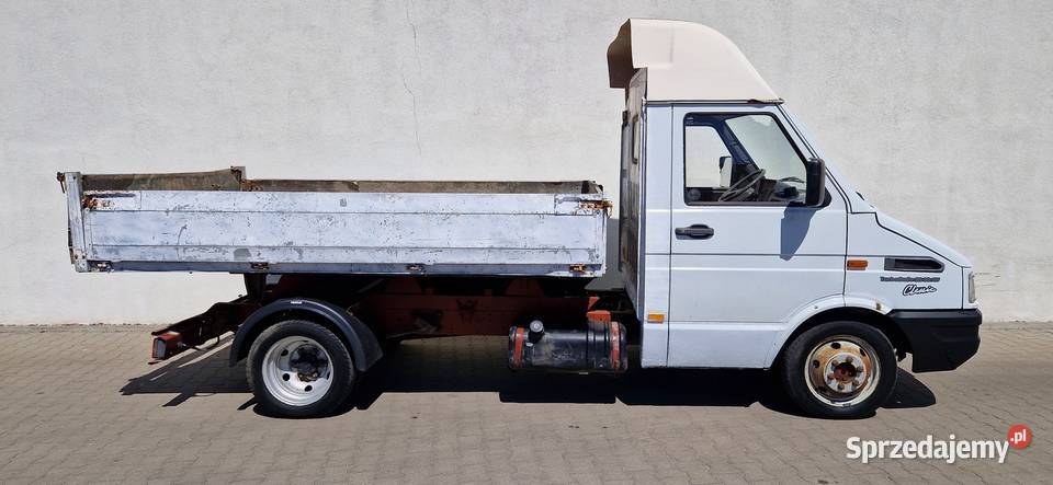 Iveco 35-10 Wywrotka Bliźniak Kiper na tył skrzynia 3,10x2,1