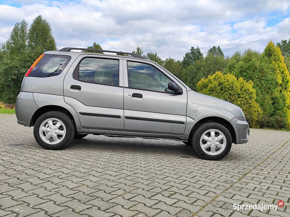 Subaru G3XJusty 4x4 13 benzyna z Niemiec Królewiec
