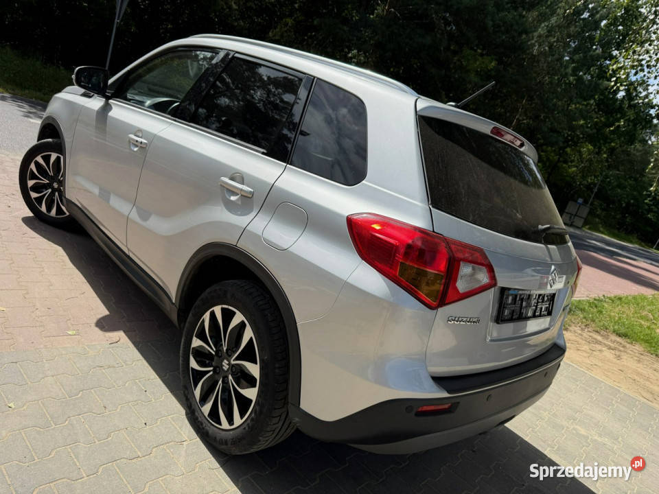 Suzuki Vitara 16 KAT 120 Bogata Navi Kamera Led SUV Przeźmierowo sprzedam