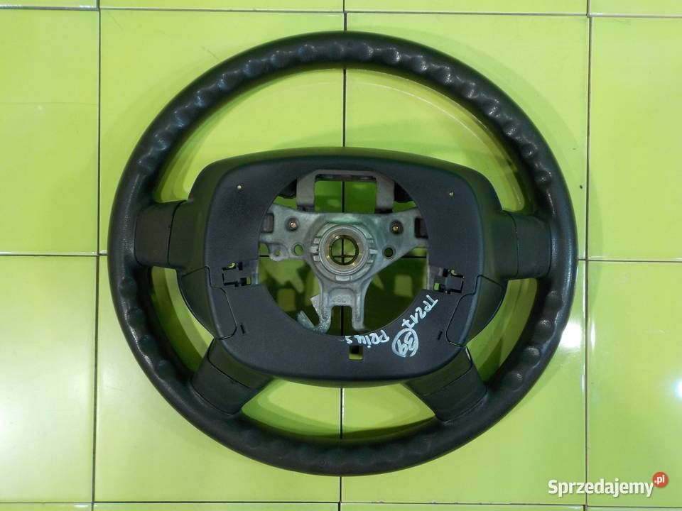 TOYOTA PRIUS III 15 VVTI AUT 04r HB 5D Suków sprzedam