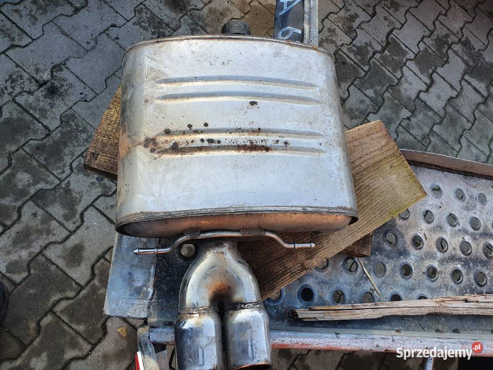 Bmw X3 E83 Lampa Prawa Tylna Wkład Przedlift