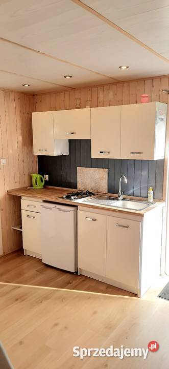 Jastrzębia Góra działka z domkiem na sezon pomorskie