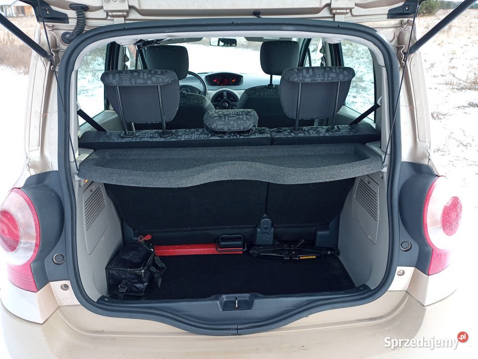 Renault Modus 12 benzyna Rok produkcji 2005 świętokrzyskie Staszów