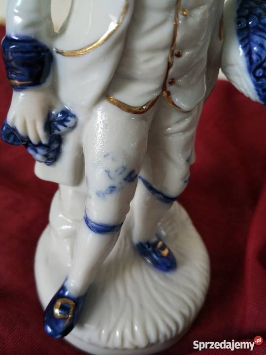 Figurka z porcelany Młodzieniec z winogronami Ropa