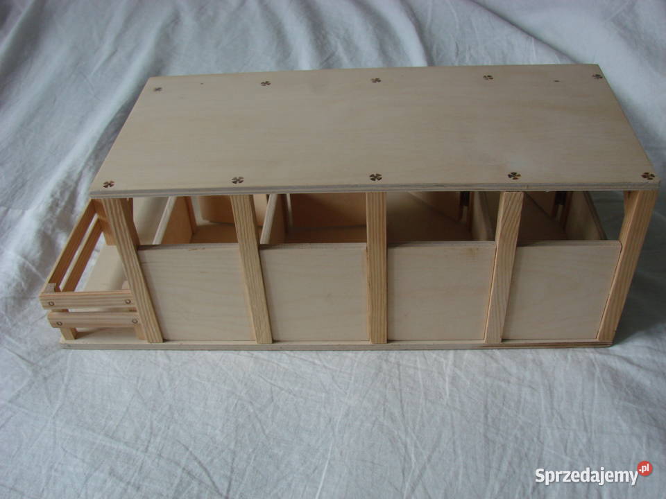 drewniana zagrodastajnia zabawka Pruszcz Gdański sprzedam