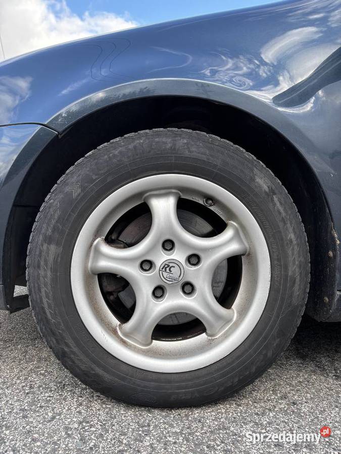 VW Golf V 14 Benzyna Stan Nowe sprzęgło benzyna mazowieckie Młochów sprzedam
