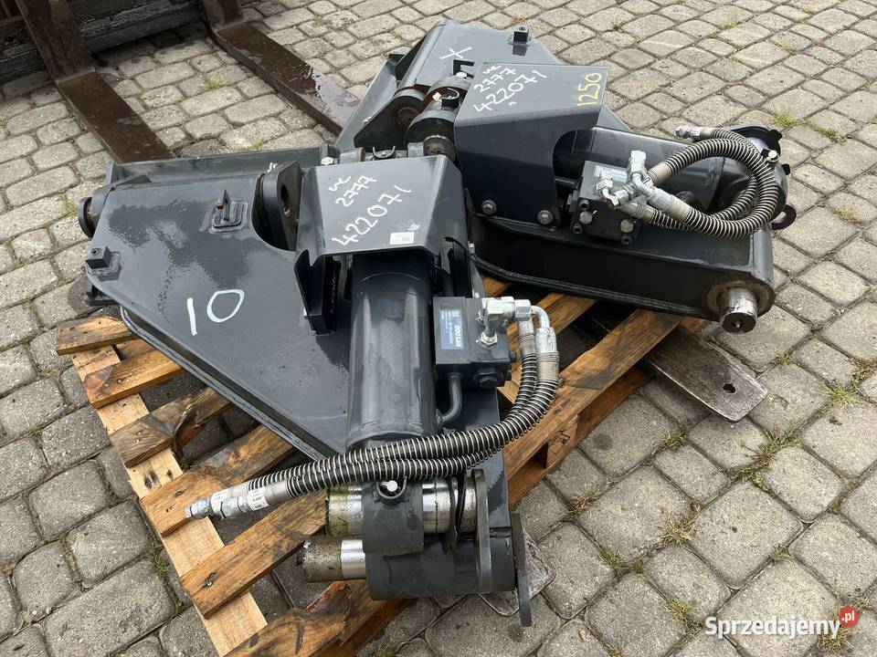 Podpory łapy stopy nogi hydrauliczne do koparki Maków Podhalański sprzedam