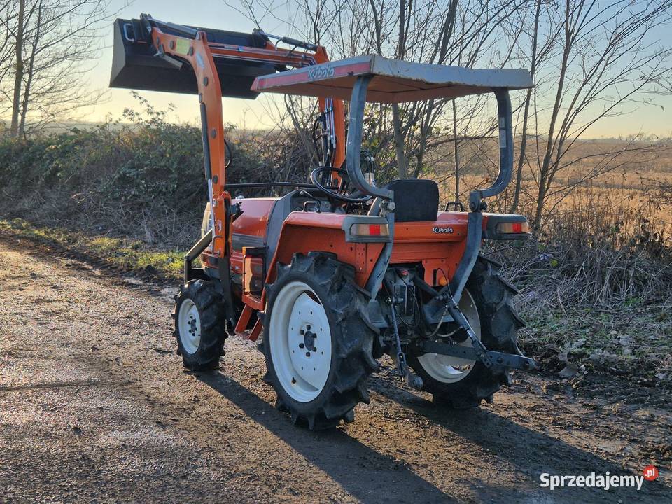 Traktorek KUBOTA GL200D 20 44 Wspomaganie Małuszyn sprzedam