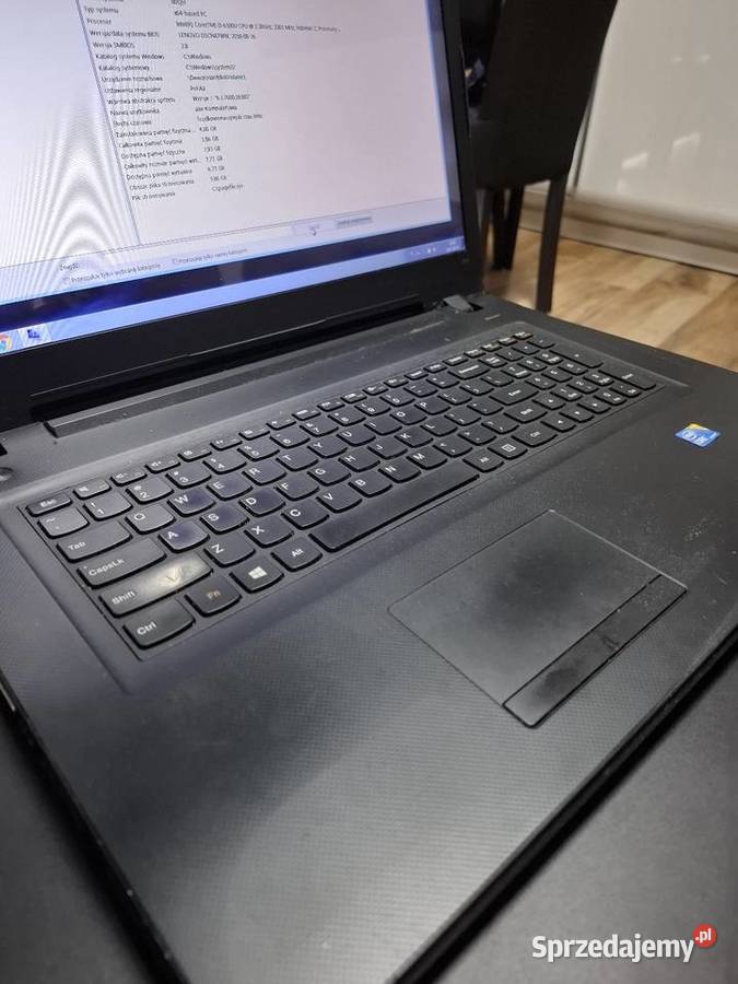 Laptop LENOVO IdeaPad 80QH Win 7 Professional sprzedam