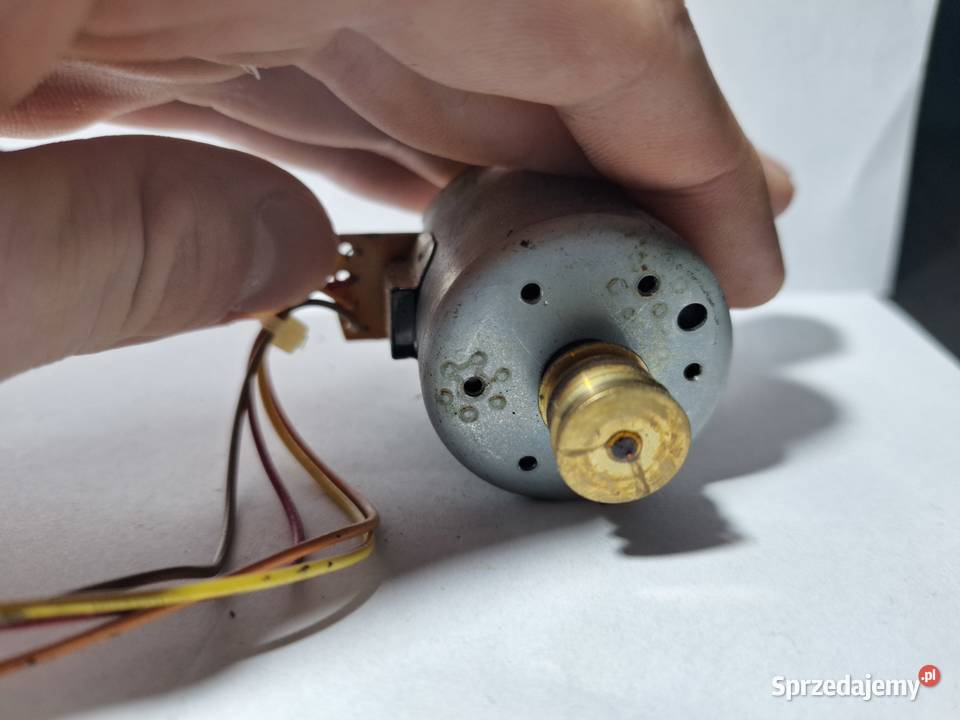 Silnik silniczek do magnetofonu SHARP BFB2L72 Międzychód
