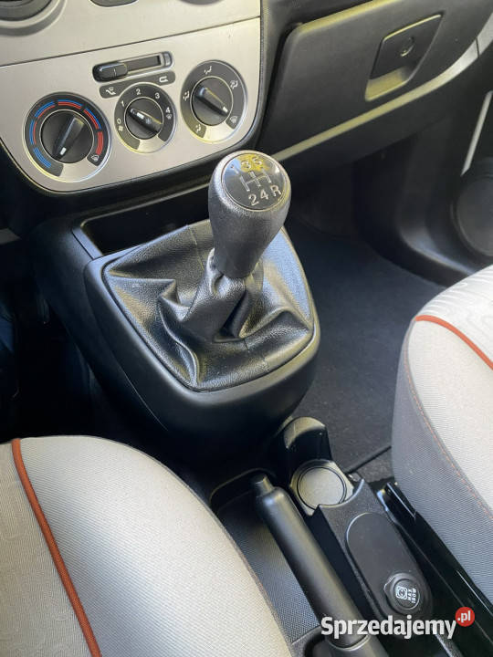 Peugeot Bipper 13 80 KlimaTempomatGwarancja kurtyny powietrzne Tarnowskie Góry