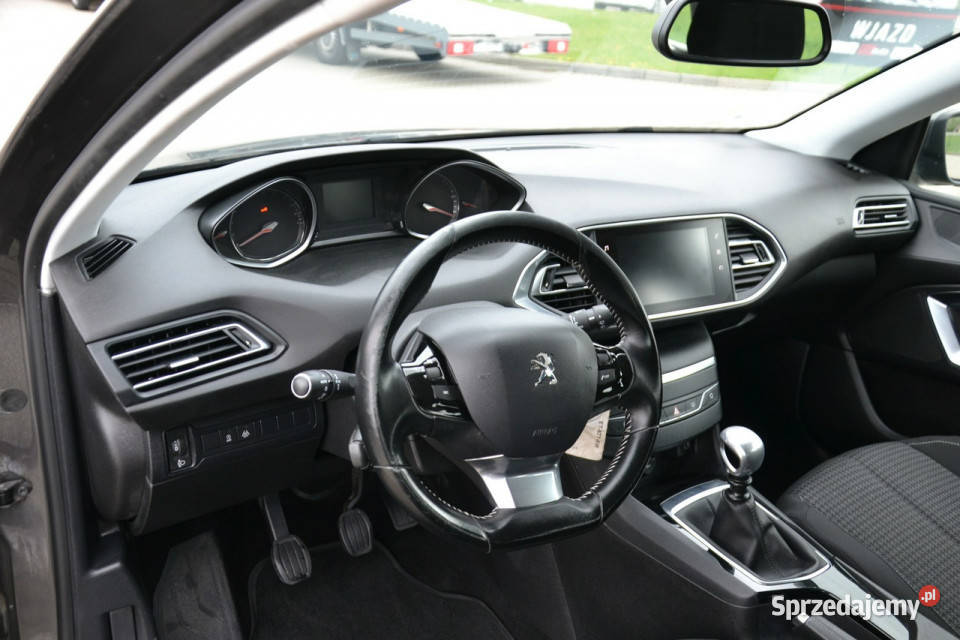 Peugeot 308 lifcie 16 bluehdi 120 euro 6 Rok produkcji 2018 Kęty
