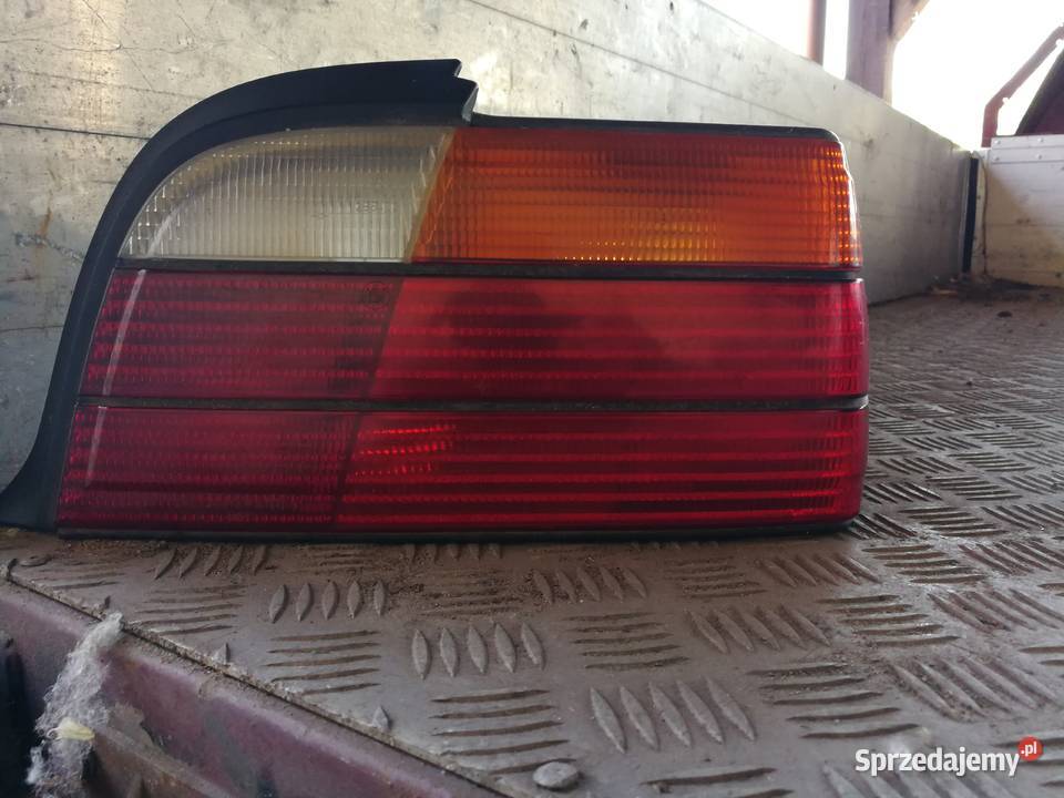 Lampa tył bmw e36 coupe