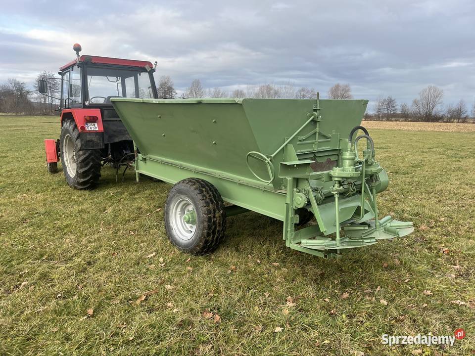 Sprzedam rozsiewacz RCW 3 Przyczepy rolnicze dolnośląskie sprzedam