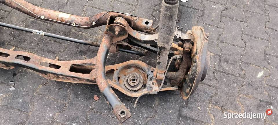 BELKA SANKI TYŁ VOLKSWAGEN GOLF V 1K0505315BH Pozostałe Lipno