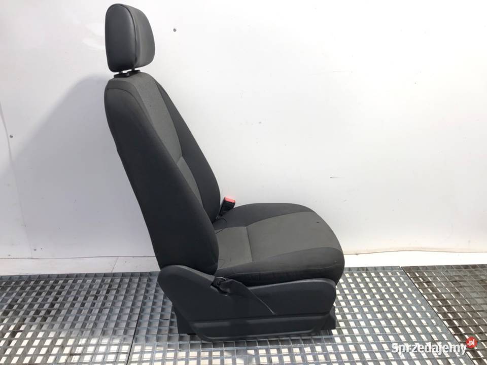 FOTEL PRAWY PRZÓD VW CRAFTER 30 50 Hatchback Fotele i kanapy