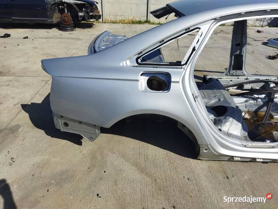 ĆWIARTKA BŁOTNIK TYŁ PRAWA STRONA AUDI A6 C7 osobowe Przystajń
