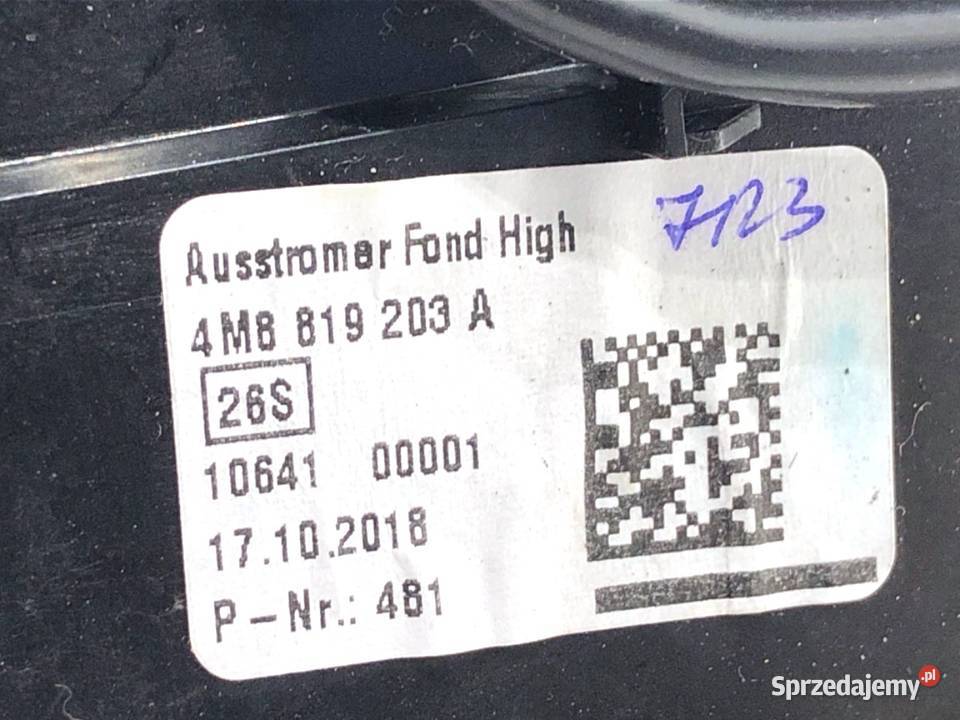 KRATKA NAWIEWU TYŁ AUDI Q8 4M8819203A SUV