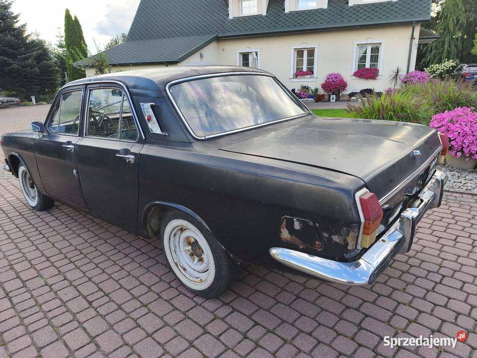 Wołga GAZ 24 II seria 1984 czarny GAZ-24 mazowieckie Góra Kalwaria