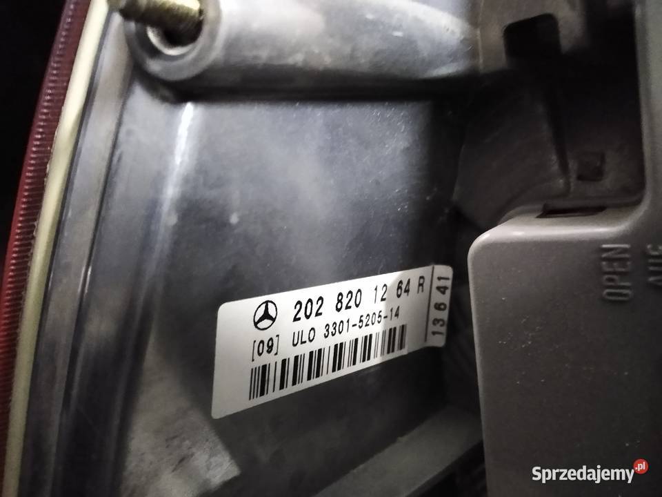 Lampy tył Mercedes C W202 dymione 2028201264R Piaseczno