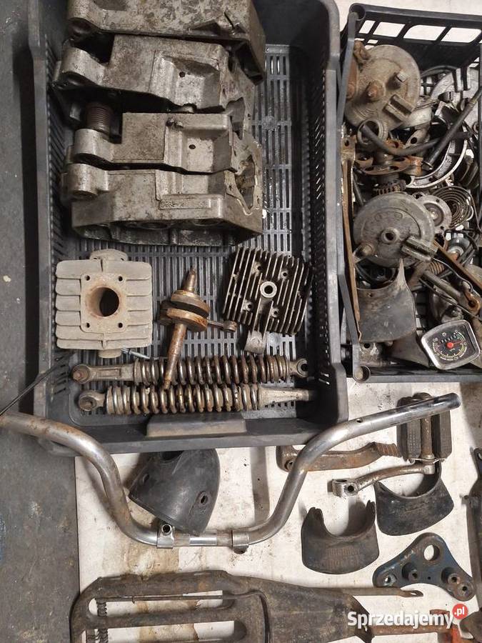 Romet komar pozostałosci Pozostałe Części i akcesoria motocyklowe Rawa Mazowiecka