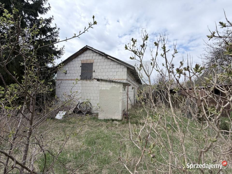 dom do remontu Lasek gm Celestynów Sprzedaż sprzedam
