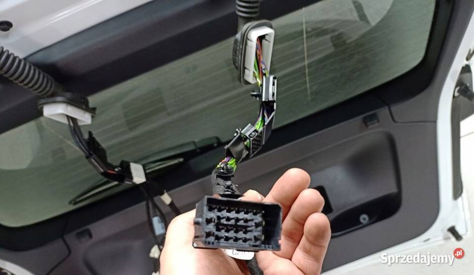 KLAPA BAGAŻNIKA KOMPLETNA PEUGEOT 2008 II 20R Skarżysko-Kamienna