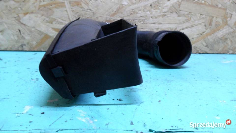 SUPERB III 17r rura dolot powietrza 1K0805962E