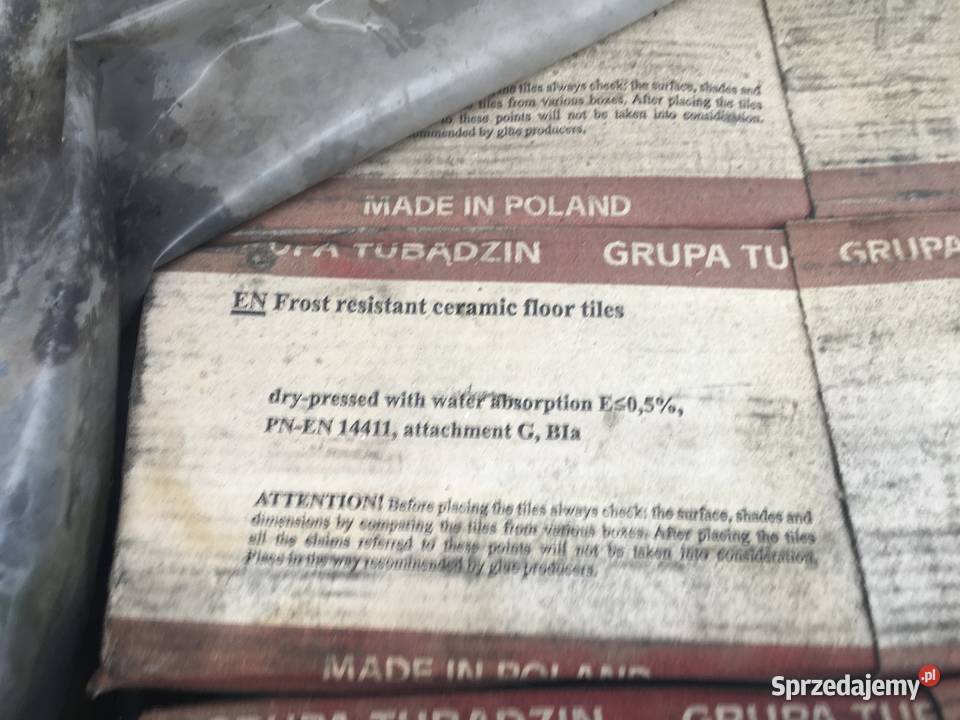 Gres płytka podłogowa vanilla brąz 333x333 firmy mazowieckie Reguły