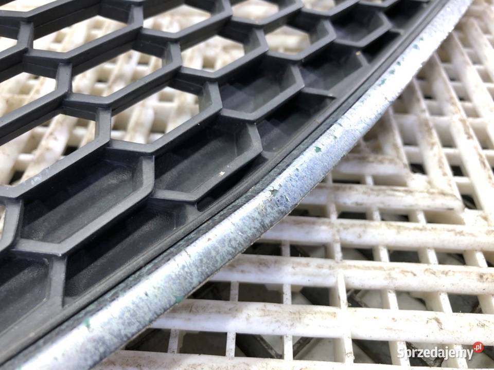 ATRAPA GRILL CHEVROLET CRUZE 96832937 Hatchback podkarpackie