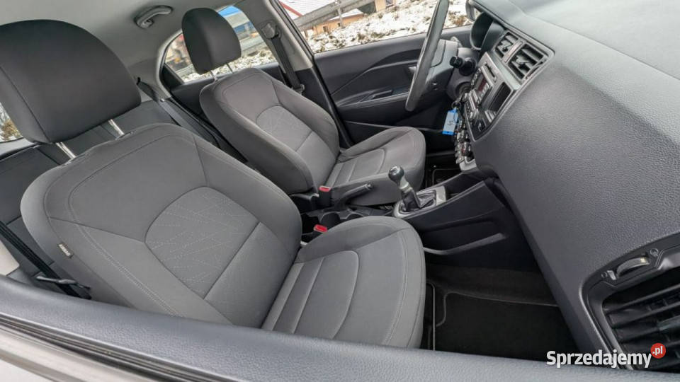 Kia Rio 125 benzyna Pierwsza Rejestracja 2015 Kamienna Góra