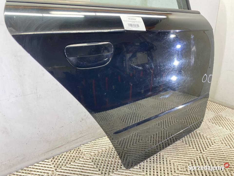 DRZWI PRAWY TYŁ AUDI A4 B7 Kombi 0408