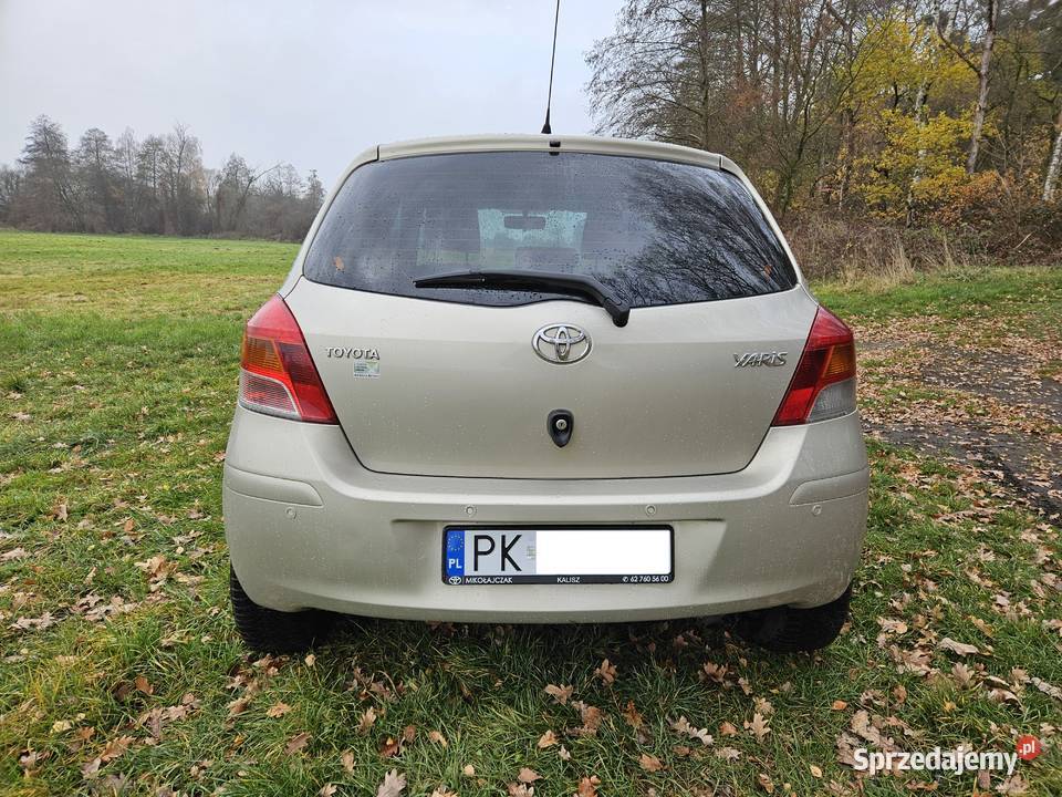 Toyota Yaris 13 krajowy benzyna sprzedam
