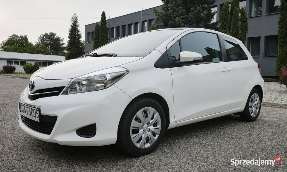 Toyota Yaris 10