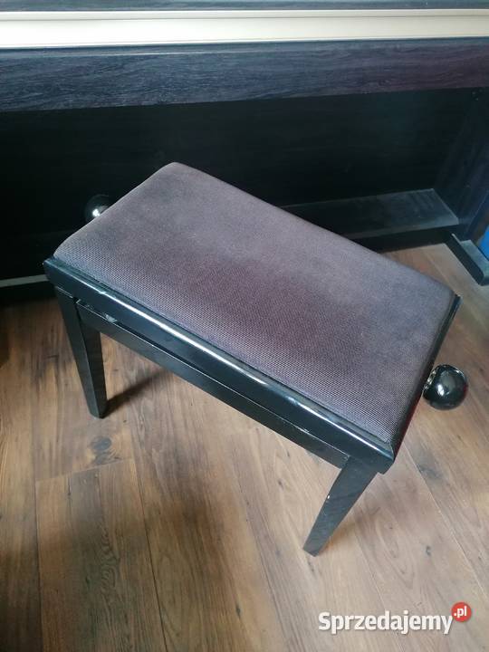 Ława stołek drewniany do pianina z regulacją pomorskie Sierakowice sprzedam