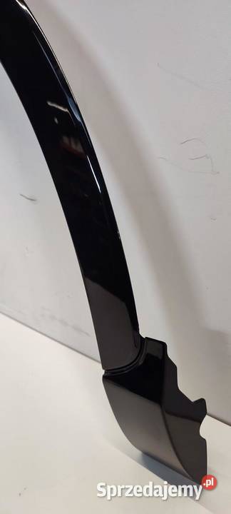 AUDI Q3 8U LISTWA BŁOTNIKA LEWY PRZÓD 8V0853717C