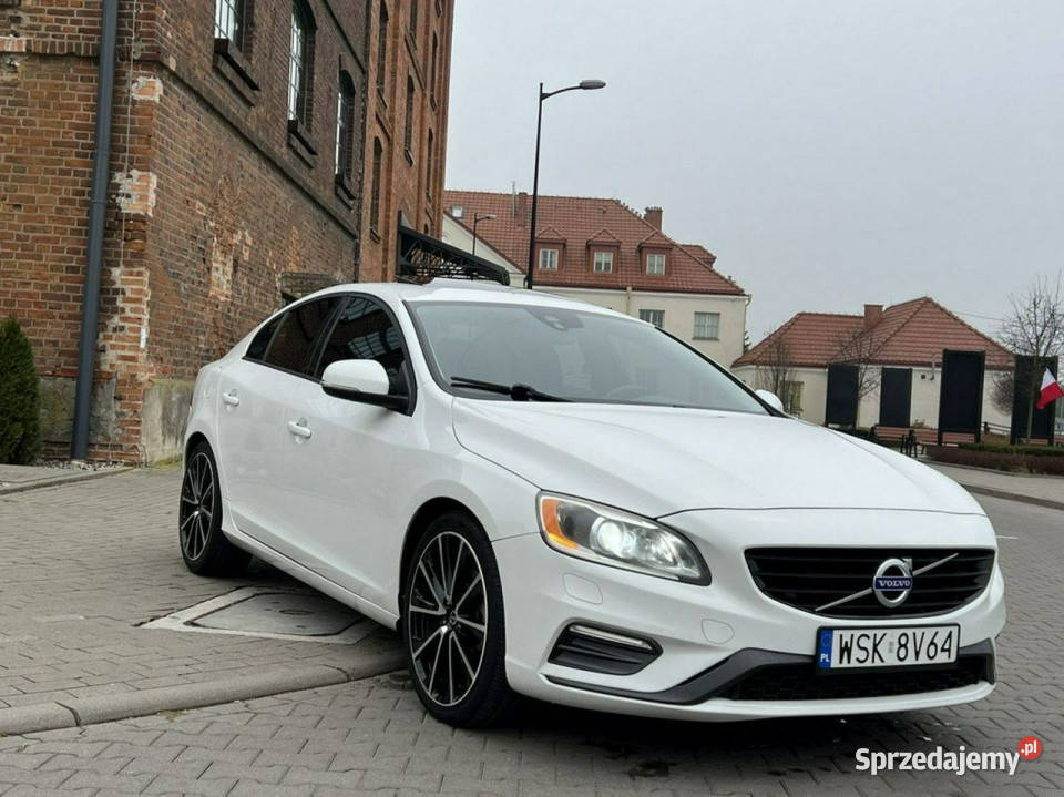 Volvo S60 20 T5 DYNASMIC Key less go Skóra Navi nawigacja