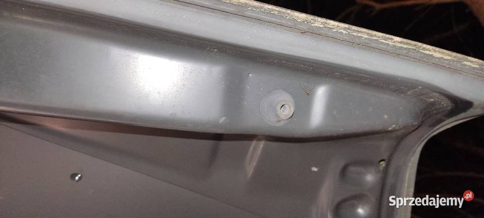 Klapa tylna W126