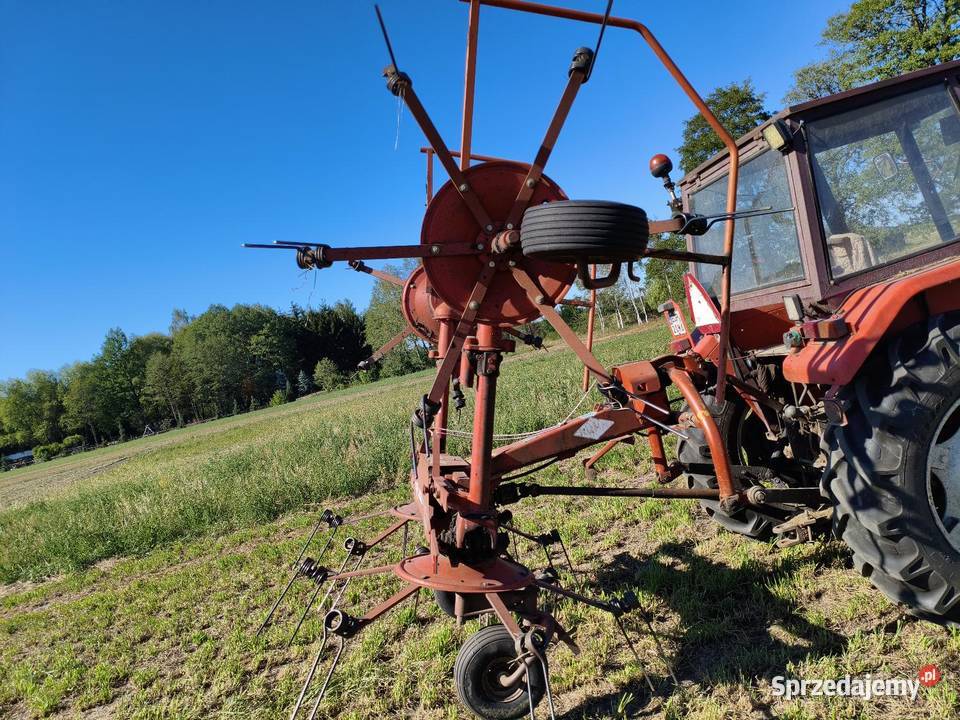 Przetrząsacz karuzelowy kuhn GF 5001 Kuhn Zgrabiarki i przetrząsacze Idzikowice sprzedam