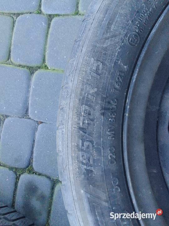 Opony letnie na felgach stalowych sprzedam Samochodowe Okalewko