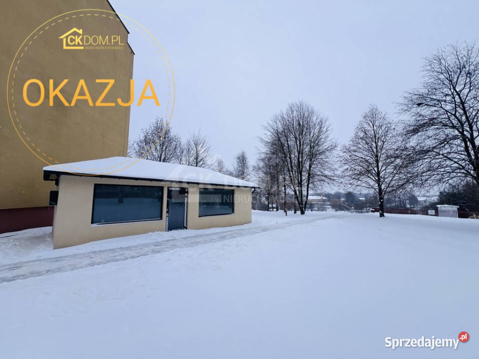 Na sprzedaż budynek handlowousługowy w Staszowie Staszów