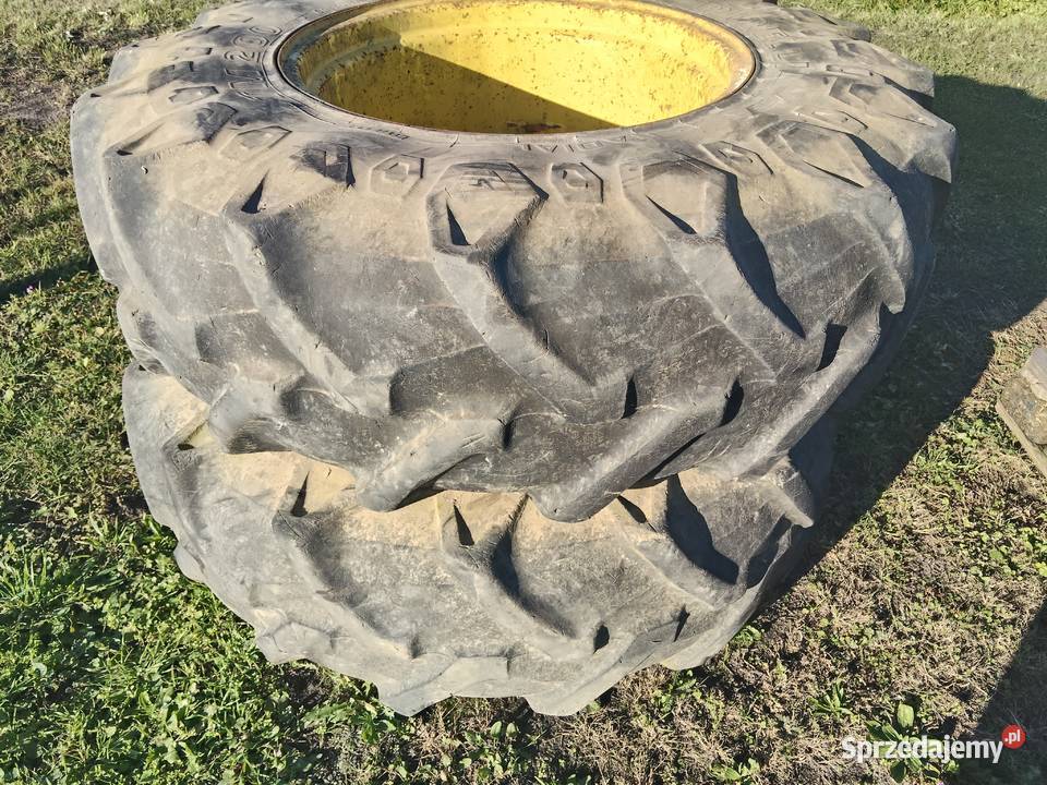 KOLA 2 SZTUKI FELGA OPONA JOHN DEERE 169R26 wielkopolskie Konin sprzedam