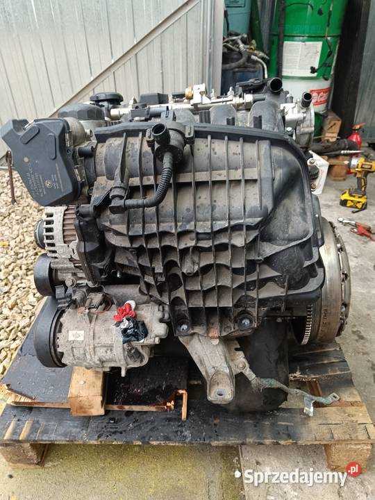Silnik BMW E87 E90 n43b16 kompletny uszkodzony osobowe Miechów