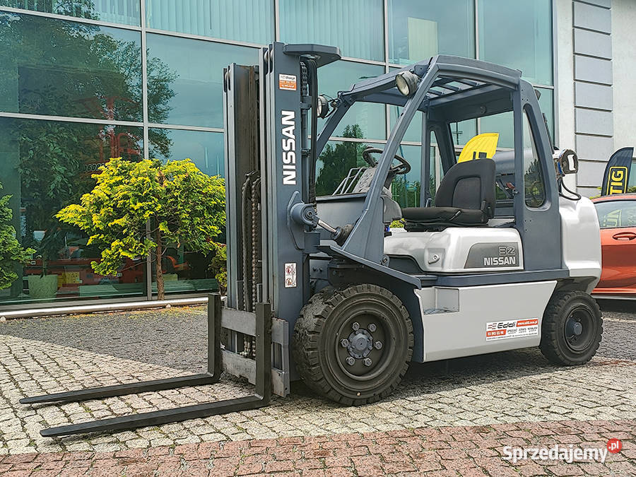 wózek widłowy Nissan UG1D2A32LQ 32 t triplex 43 Wózki widłowe Kęty