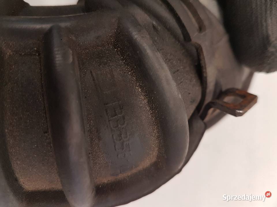 RURA WĄŻ POWIETRZA AUDI A4 B7 20 TFSI 8E0133356D