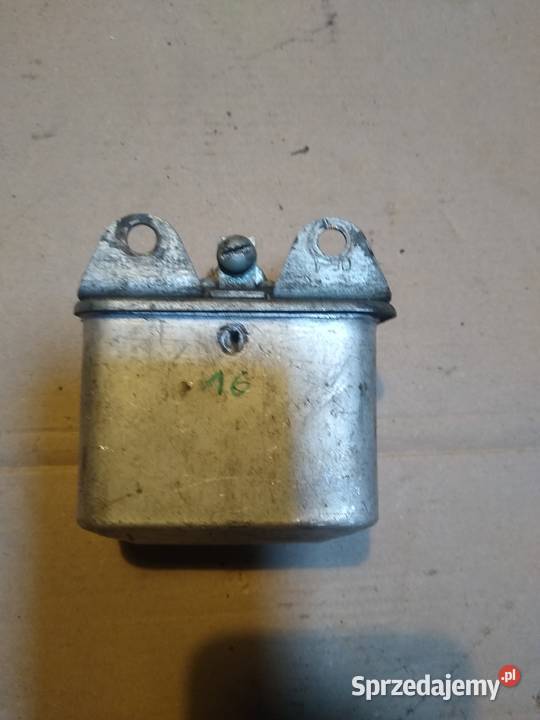 Junak m10 m07 regulator napięcia Regulatory napięcia sprzedam