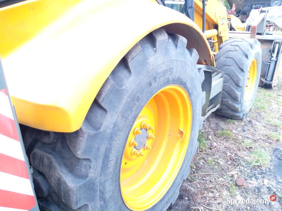 Koparkoładowarka FERMEC 860 Cobra 99r w stanie Myszków