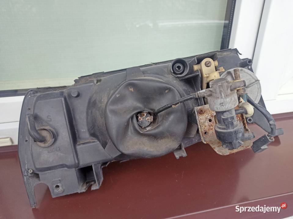 Lancia Thema I LIFT lampa przednia reflektor osobowe Sieradz sprzedam