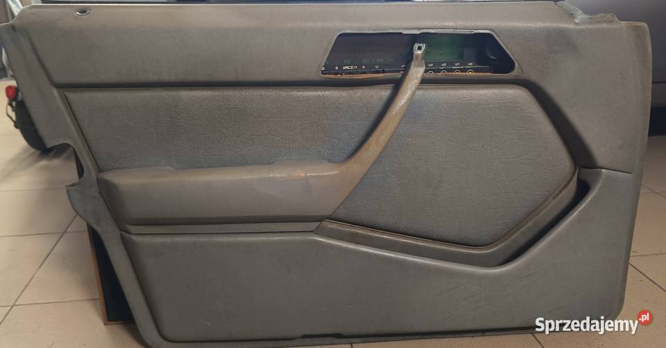 Boczki drzwi Mercedes W124 sedan Rudziczka